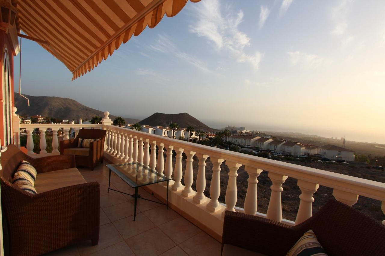 Vivatenerife - Villa With Pool, Jacuzzi And Sea View Chayofa ภายนอก รูปภาพ