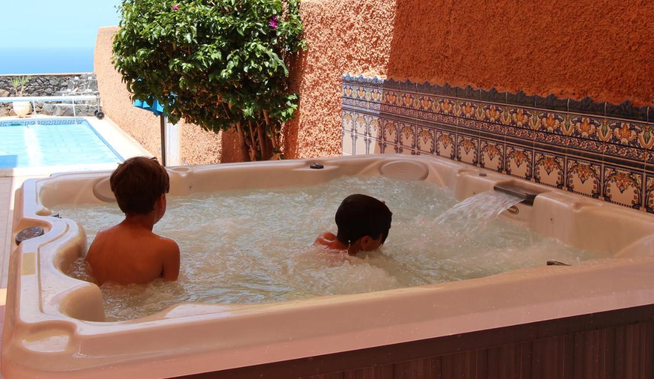 Vivatenerife - Villa With Pool, Jacuzzi And Sea View Chayofa ภายนอก รูปภาพ